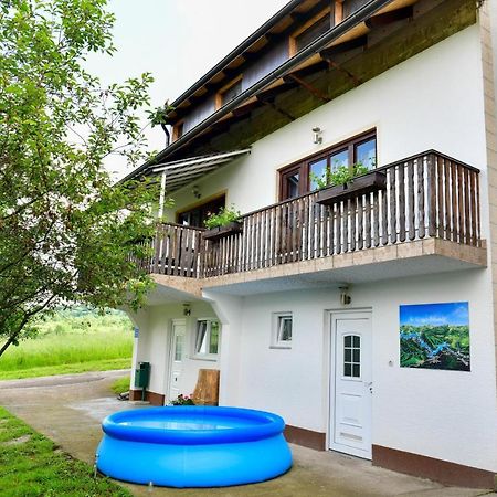 Apartman Leona Rakovica Εξωτερικό φωτογραφία