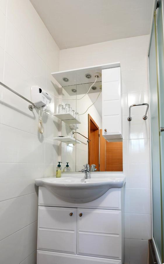 Apartman Leona Rakovica Εξωτερικό φωτογραφία