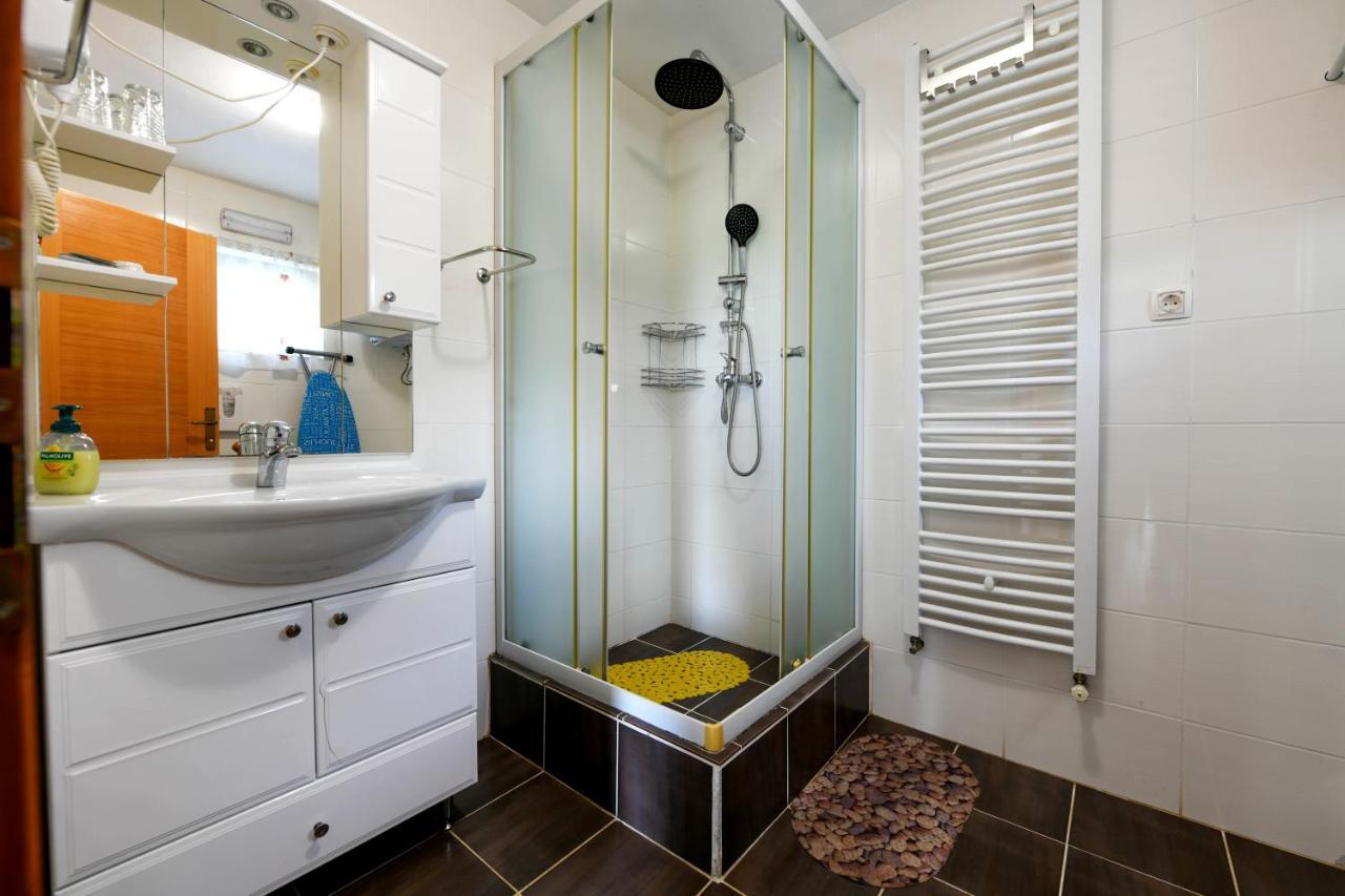 Apartman Leona Rakovica Εξωτερικό φωτογραφία